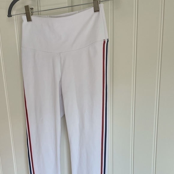 Good American The Americana High Rise 7/8 Leggings - Picture 4 of 10